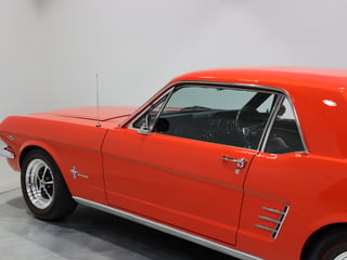 1966 Ford Mustang Coupe 289ci RHD - Signal Flare Red