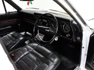 1971 Ford XY Fairmont 302ci Windsor - Ultra White