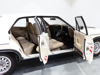 1973 Ford Falcon XB GT 4V - Polar White 