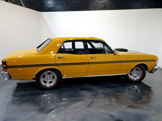 1971 XY Falcon GTHO Phase 3 Replica - GOLDE SUNROOF