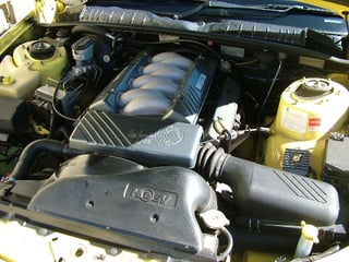 HSV GTS-R Commodore #61