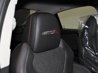 2017 HSV GTSR - Delivery kms - Spitfire Green