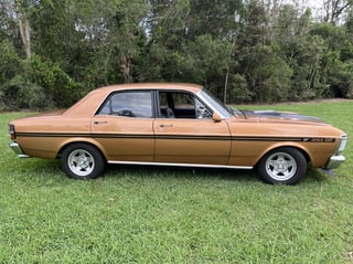 1971 XY GT Falcon Replica - Nugget Gold