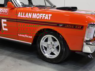1971 Ford Falcon XY GT - 65E Moffat Race Tribute 