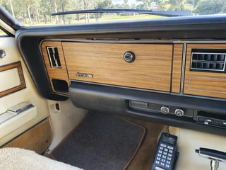 1978 Ford P6 LTD 351 V8 - Sunroof