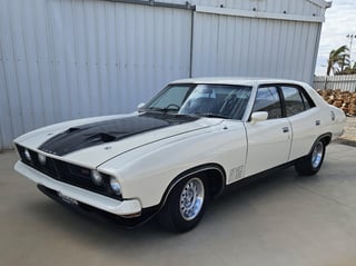 1975 Ford XB GT Falcon - Polar White