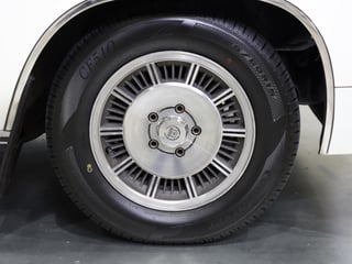 1982 Holden WB Statesman Caprice - Alabaster White