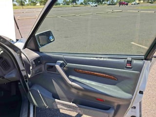 1995 VS Holden Calais 5 Litre V8