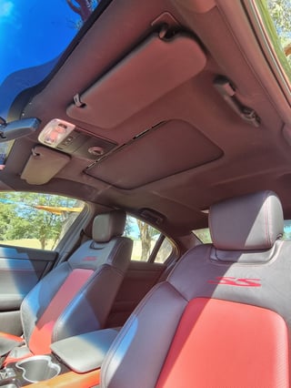 2011 VE Commodore SSV Redline - Patterson Cheney Race Sport RS350