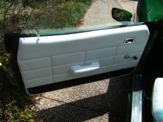 XB GS Falcon Ute 302 V8