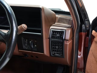 1985 Holden HDT VK Calais Director 333 Pack -  5.0 Litre V8