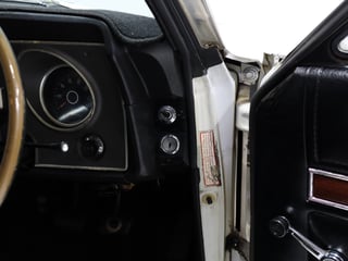 1971 Ford Falcon XY GT - Ultra White 