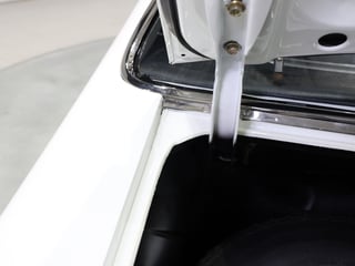 1974 Holden HQ Monaro GTS 308 4sp - Glacier White