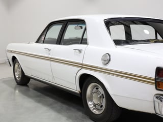 1971 Ford Falcon XY GT - Ultra White 
