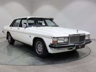 1982 Holden WB Statesman Caprice - Alabaster White