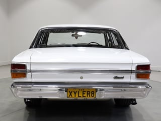 1971 Ford XY Fairmont 302ci Windsor - Ultra White