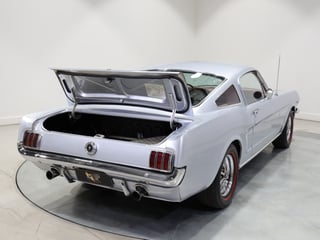 1965 Ford Mustang Fastback 2+2 - Silver Smoke Grey