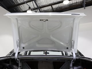 1971 Ford XY Fairmont 302ci Windsor - Ultra White