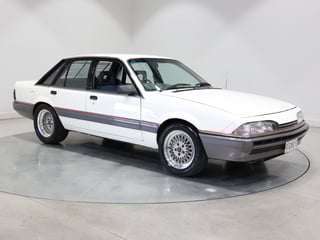 1988 Holden VL Commodore BT1 Police Pack - 9 Second Qtr. Mile