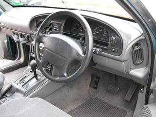 VR Holden Berlina V6