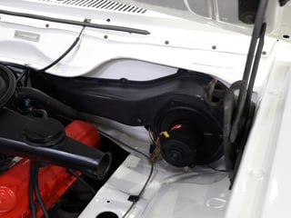 1976 Holden LX Torana SS Hatchback - 5.0L Trimatic - Cotillion White