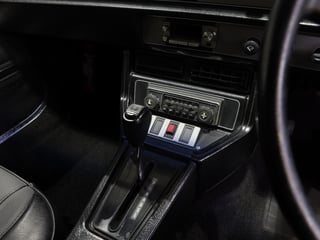 1976 Holden LX Torana SS Hatchback - 5.0L Trimatic - Cotillion White