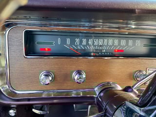 1966 Pontiac Bonneville Brougham - 389 V8