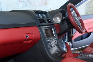 2008 HSV W427 Build No. 17 of 137 - 2,586 km