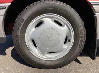 1990 VN Holden Calais 5.0 Litre V8