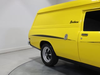 1975 Holden HJ Sandman Panel Van 308ci 4spd  - Absinth Yellow -