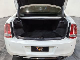 2012 Chrysler 300 SRT8 6.4L V8