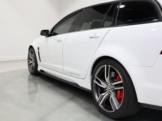 2016 HSV Clubsport R8 Tourer Build No 097 - Heron White …