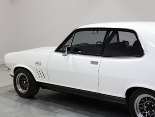 1973 Holden LJ Torana GTR XU1 Tribute - Glacier White