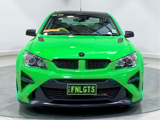 2017 HSV GEN-F2 GTSR Delivery km - Spitfire Green