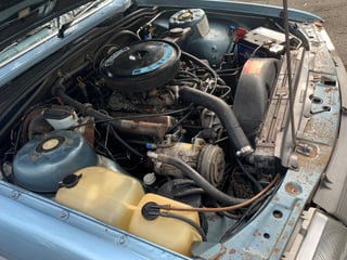 1982 VH SL/E Commodore 5 Litre V8 Shadow Tone