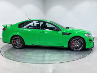 2017 HSV GTSR - Spitfire Green 0064 km …
