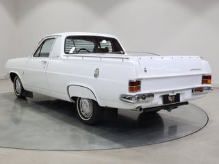 1967 Holden HR 186 S Utility - Grecian White