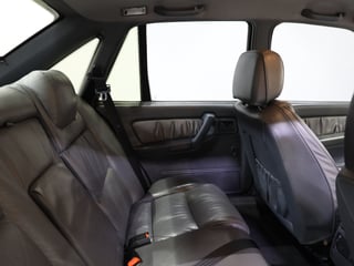 1990 Holden VN  5.0L V8 - SV Enhanced Build No E789 - Maranello Red