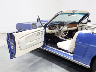 1965 Ford Mustang Convertible 302ci - Estoril Blue Metallic 