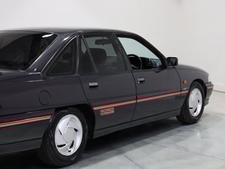 1991 Holden VP SS Commodore 5.0L -  Anthracite Grey Metallic