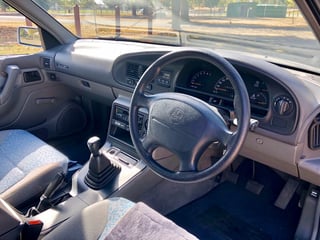 1994 VR Commodore Acclaim Series II