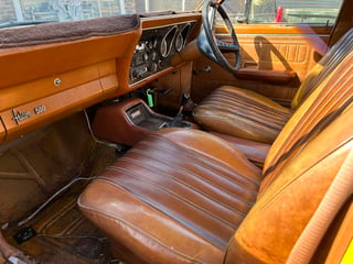 1971 Ford XY Falcon 500 GS 6cyl 250ci 2V - Toploader -Yellow Ochre 