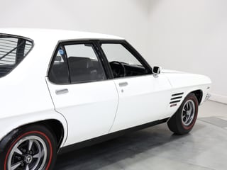 1974 Holden HQ Monaro GTS 308 4sp - Glacier White