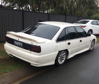 1991 Holden HSV VN Commodore SV110