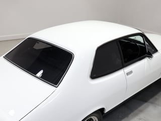 1973 Holden LJ Torana GTR XU1 Tribute - Glacier White