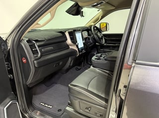 2022 RAM 2500 Heavy Duty Laramie - 27,200 km