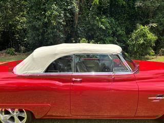 1952 Oldsmobile Super 88 Restomod - 6.0L LS2 V8