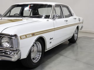 1971 Ford XY Fairmont 302ci Windsor - Ultra White