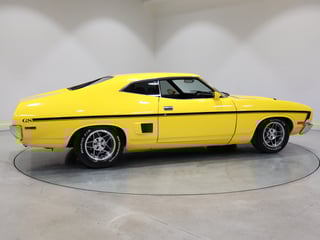 1977 Ford XC Falcon GS Hardtop - 393ci V8 Yellow Glo