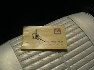 HK 327 Bathurst Monaro